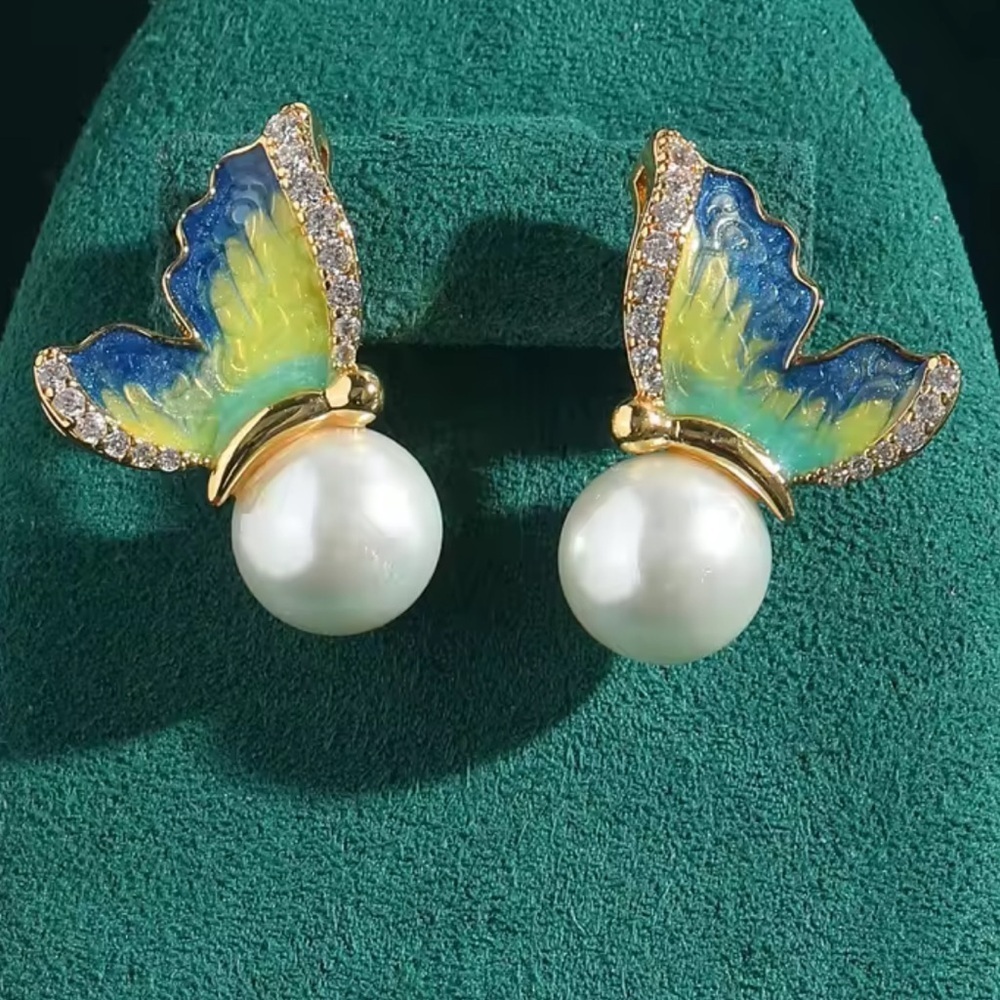 Butterfly Wing Pearl Stud Earrings with Crystal Trim